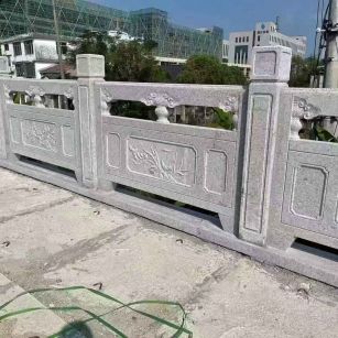 宜春 芝麻白栏杆