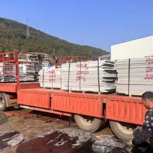 宜春 芝麻灰花岗岩光面毛板出货日常