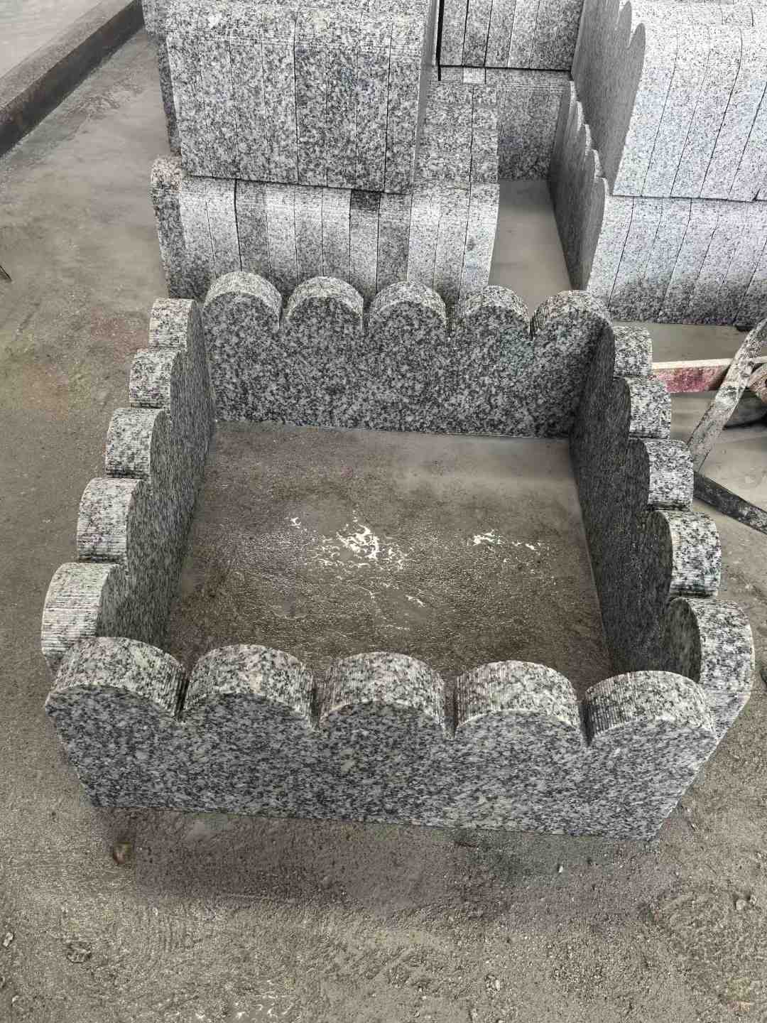 宜春 花边石、花坛围栏石、花池界石、菜园栅栏石、镶边石、波浪状界石介绍