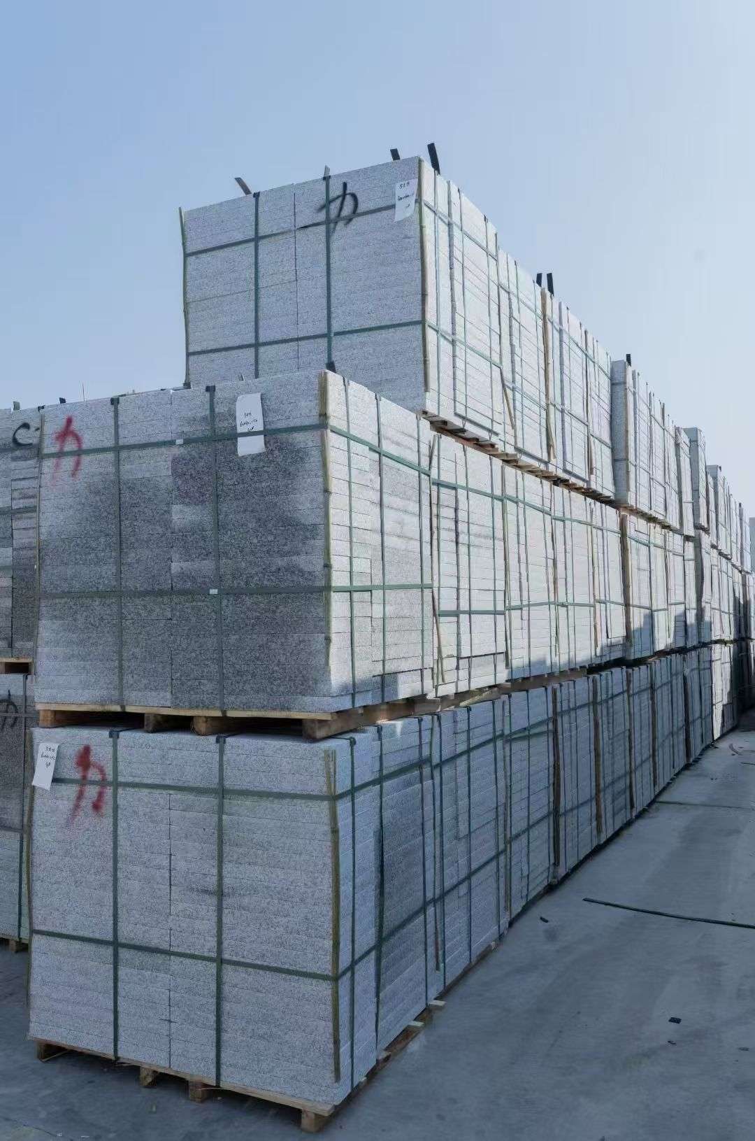 宜春 芙蓉白、大花白、小白花荔枝面成品地铺石