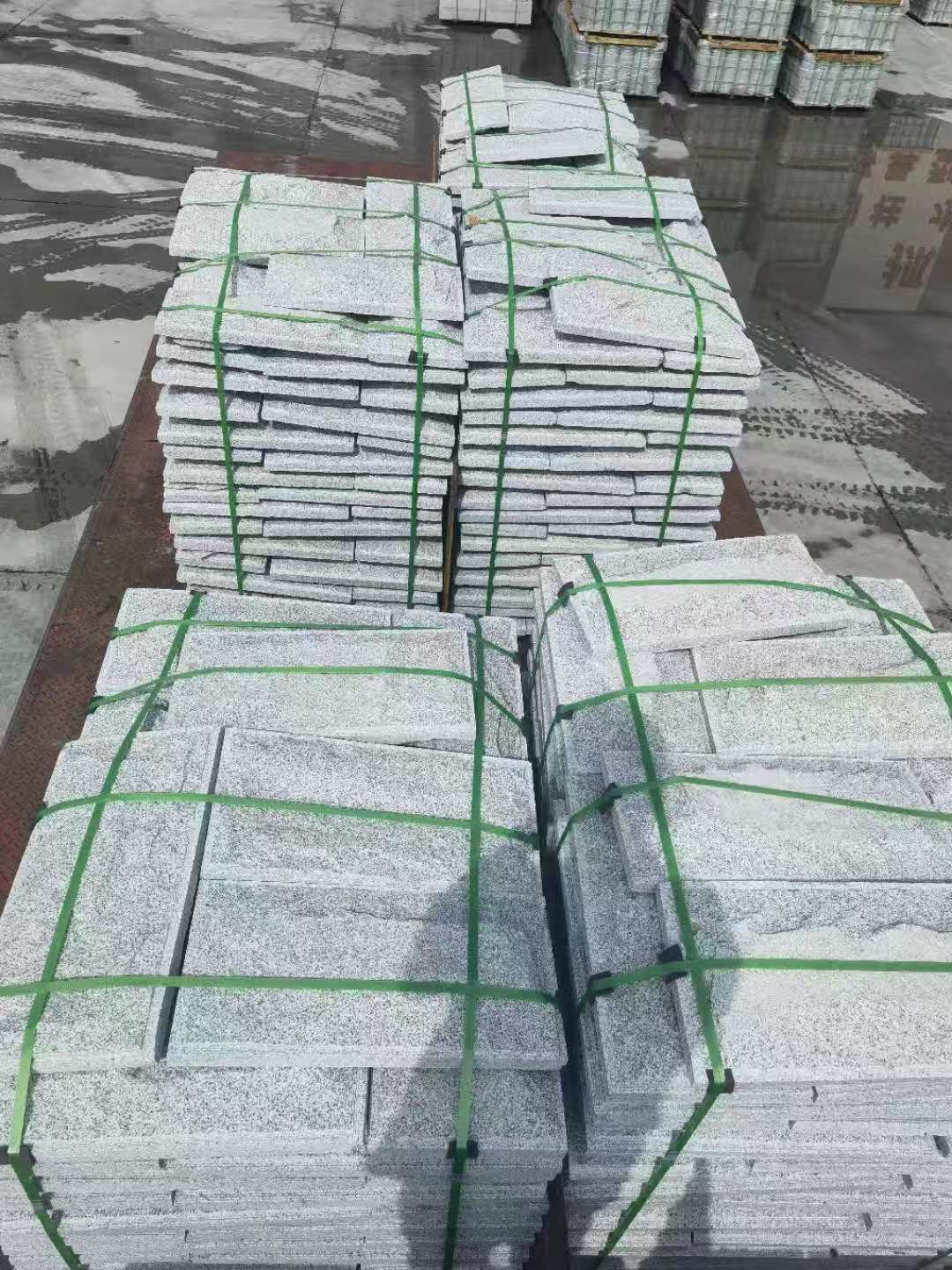 宜春 芝麻白蘑菇石装车出货