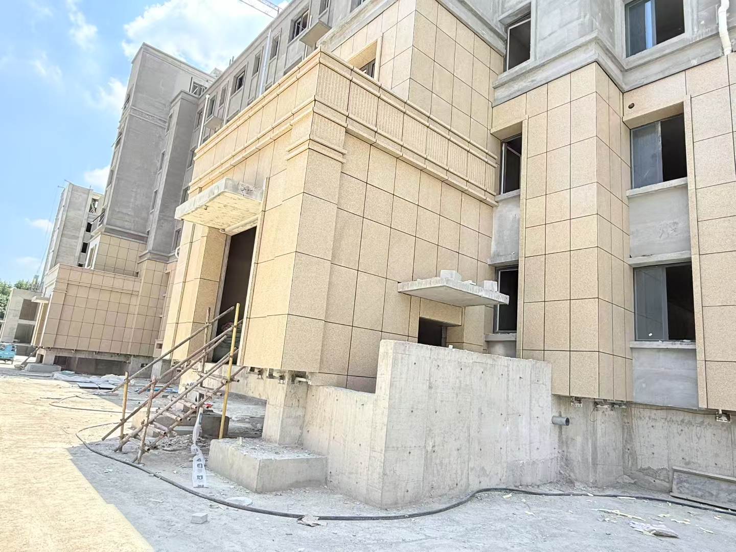 宜春 黄金麻干挂，工地实拍