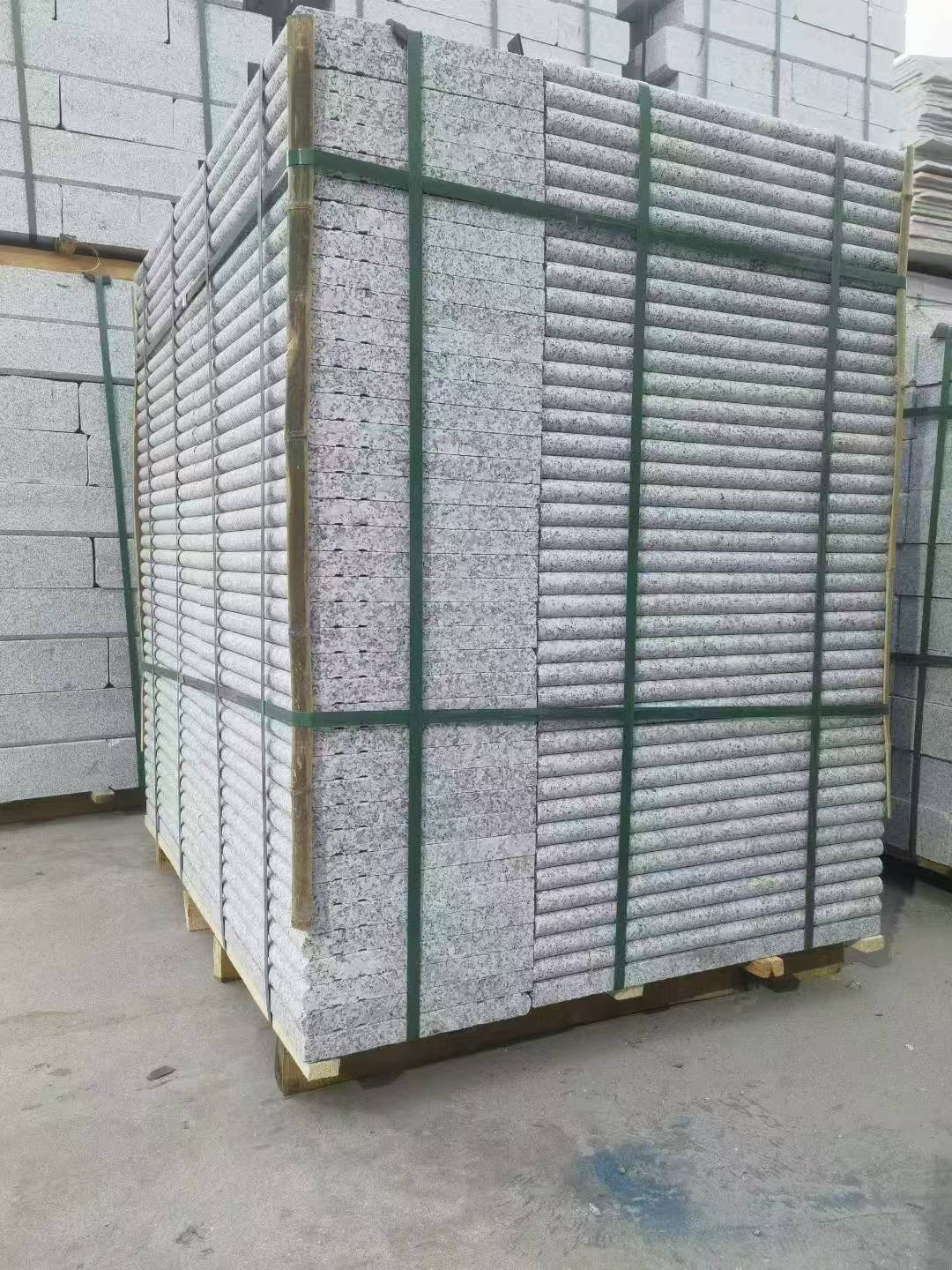 宜春 芙蓉白3公分厚磨圆边、拉槽，楼梯踏步