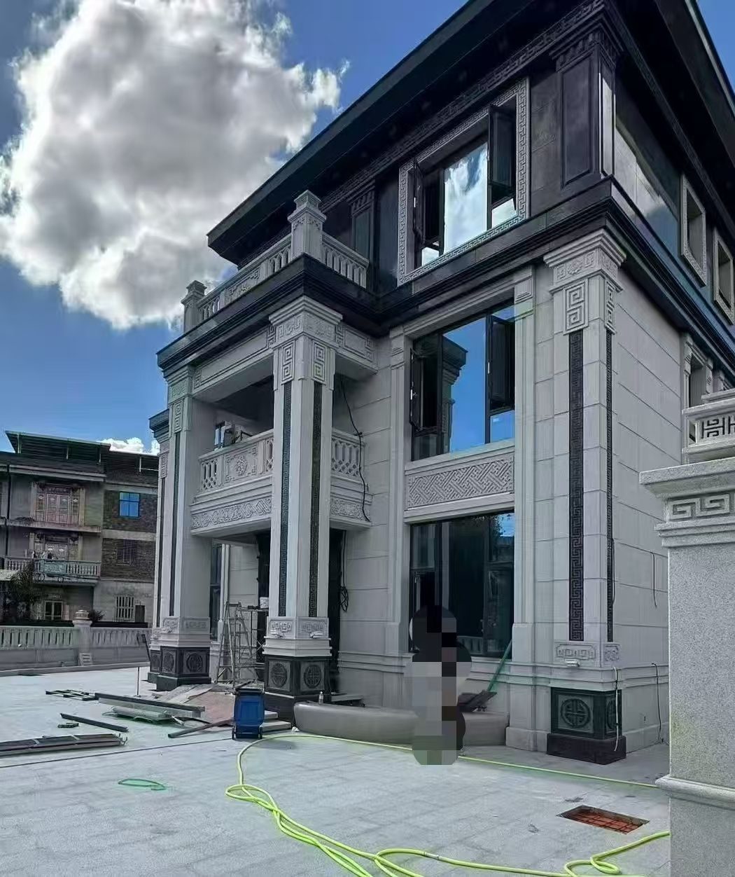 宜春 别墅干挂，芝麻白与芝麻黑完美配合